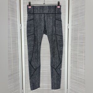 Lululemon Tight Stuff Tight II 25” Leggings Size 4